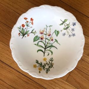 Minton Bone China-England Meadow Footed Compote